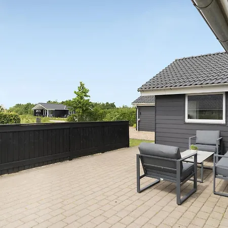 Gorgeous In With Kitchen * Tarm