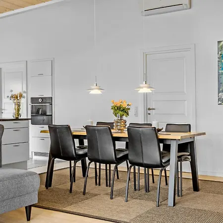 Gorgeous In With Kitchen * Tarm