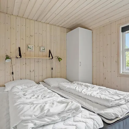 Gorgeous In With Kitchen Vakantiehuis